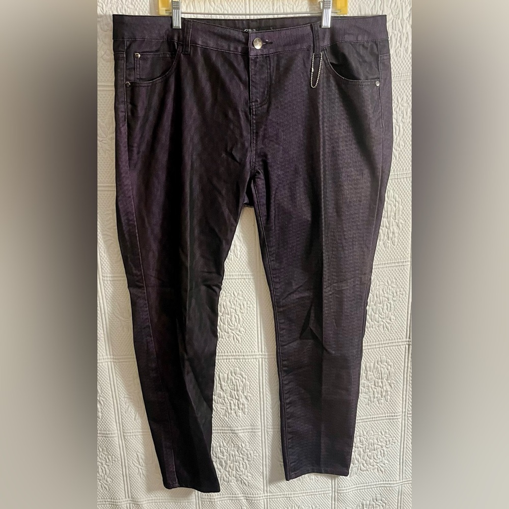 C. Pink Jeans Purple & Black Print Size 18 NWoT